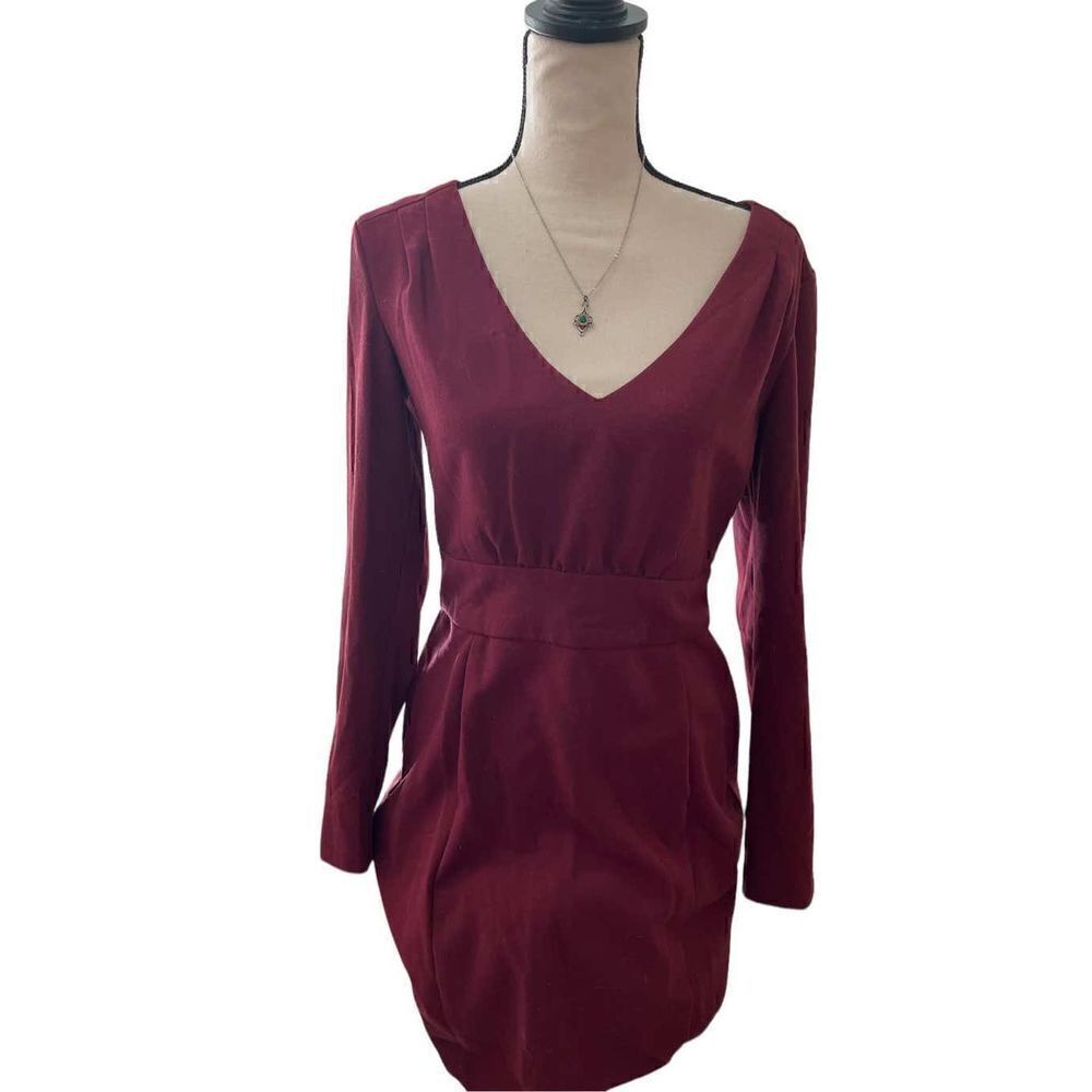 Long - sleeved maroon dress from H&M, size ten, vintage, V neck, decent conditio